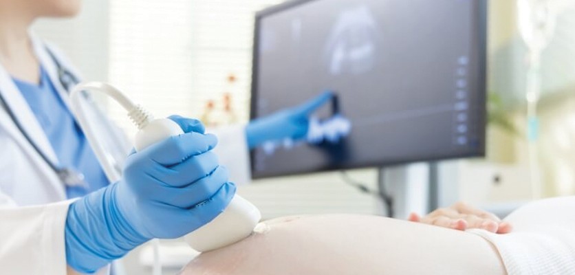 Placenta previa commonly detected during a routine pregnancy ultrasound scan